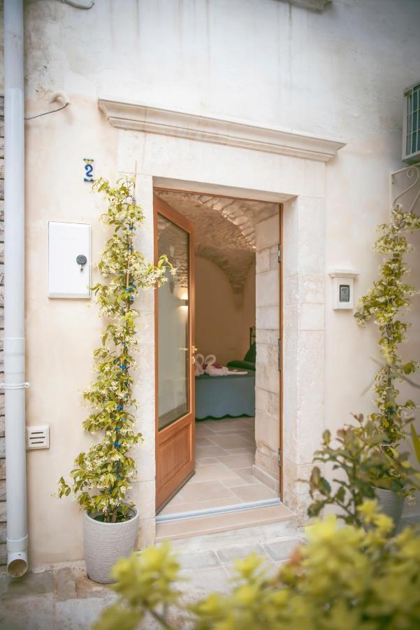 La Pietra Maga Villa มาร์ตินาฟรังกา ภายนอก รูปภาพ