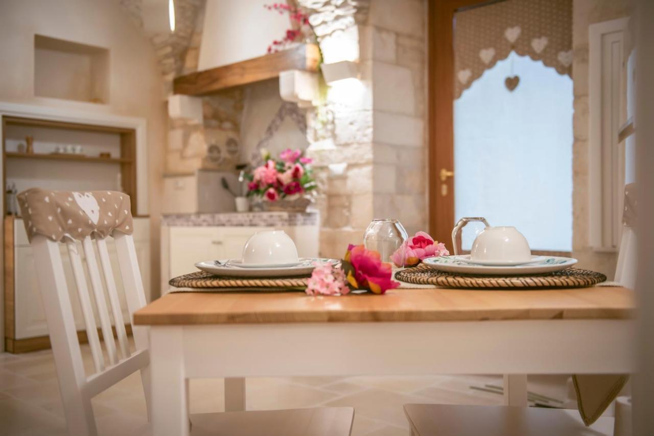 La Pietra Maga Villa มาร์ตินาฟรังกา ภายนอก รูปภาพ